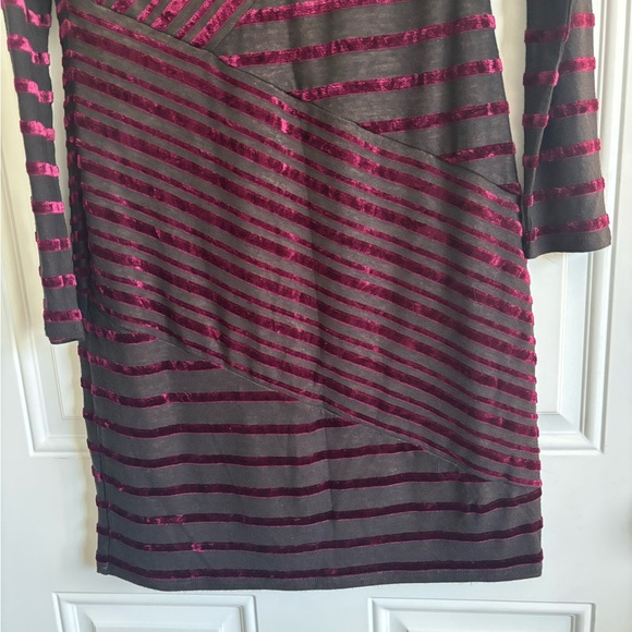 BCBG Maxazria Striped Dress, Size Medium - Picture 4 of 12